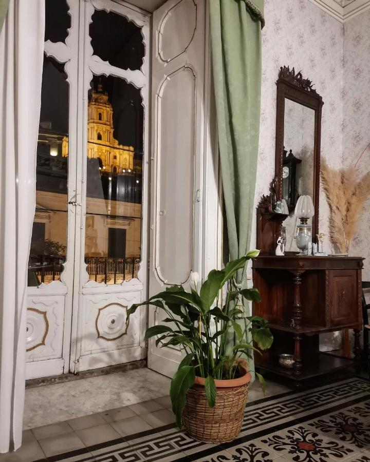 Palazzo Il Cavaliere B&B De Charme Modica Exterior photo
