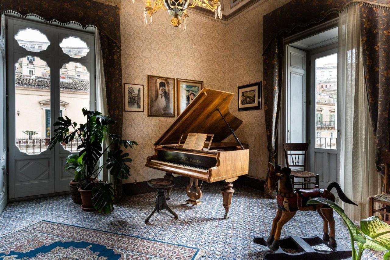 Palazzo Il Cavaliere B&B De Charme Modica Exterior photo