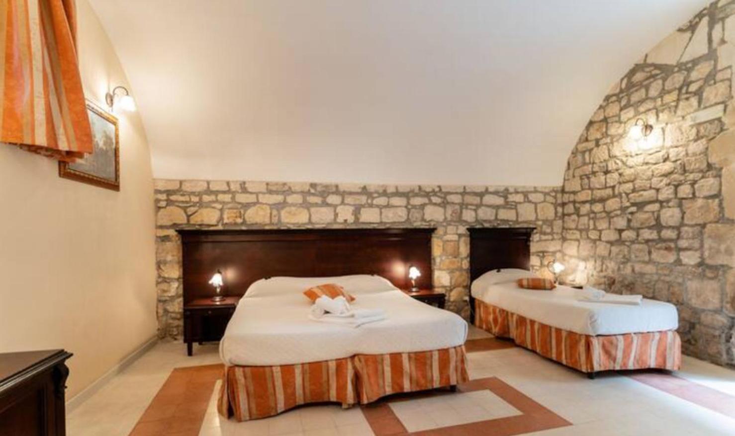 Palazzo Il Cavaliere B&B De Charme Modica Exterior photo