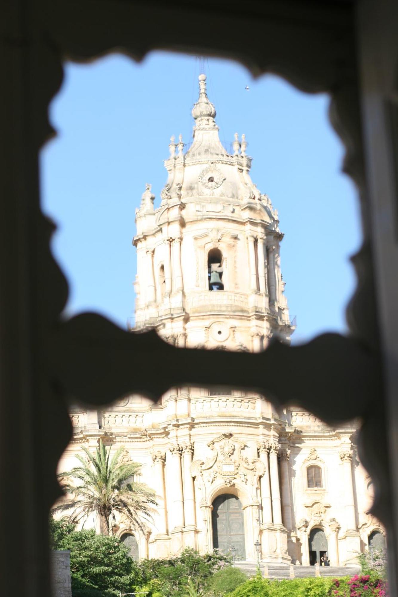 Palazzo Il Cavaliere B&B De Charme Modica Exterior photo